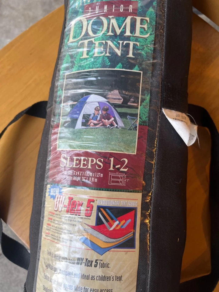 Tienda domo Ozark Trail Scout Junior 6' x 4'2"" marrón duermen dos con estuche con cremallera... usada Foto 4 de 4
