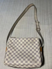 louis vuitton navigilio bag