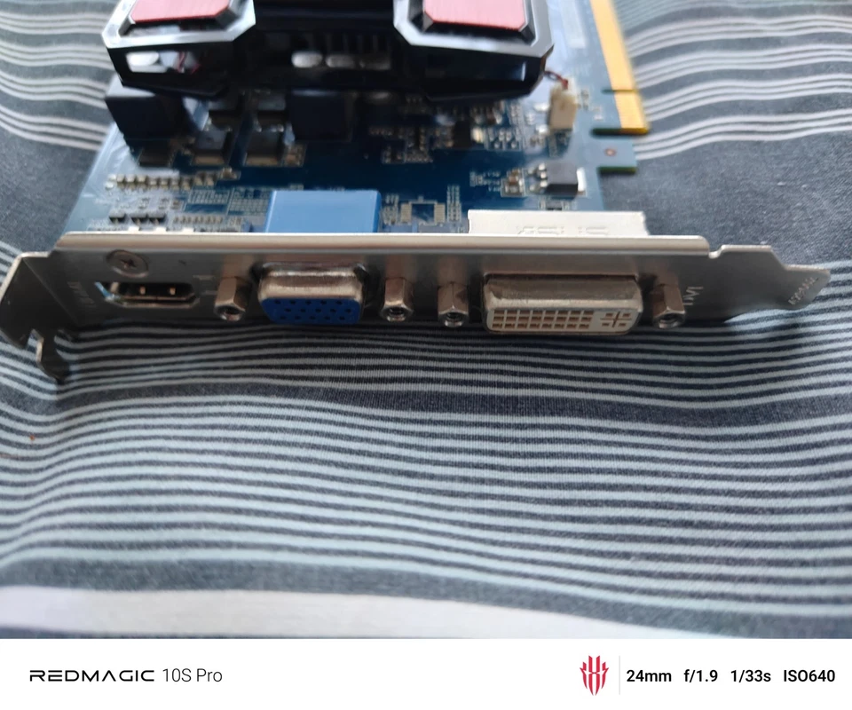 ASUS GeForce GT 440 - Image 2 of 3