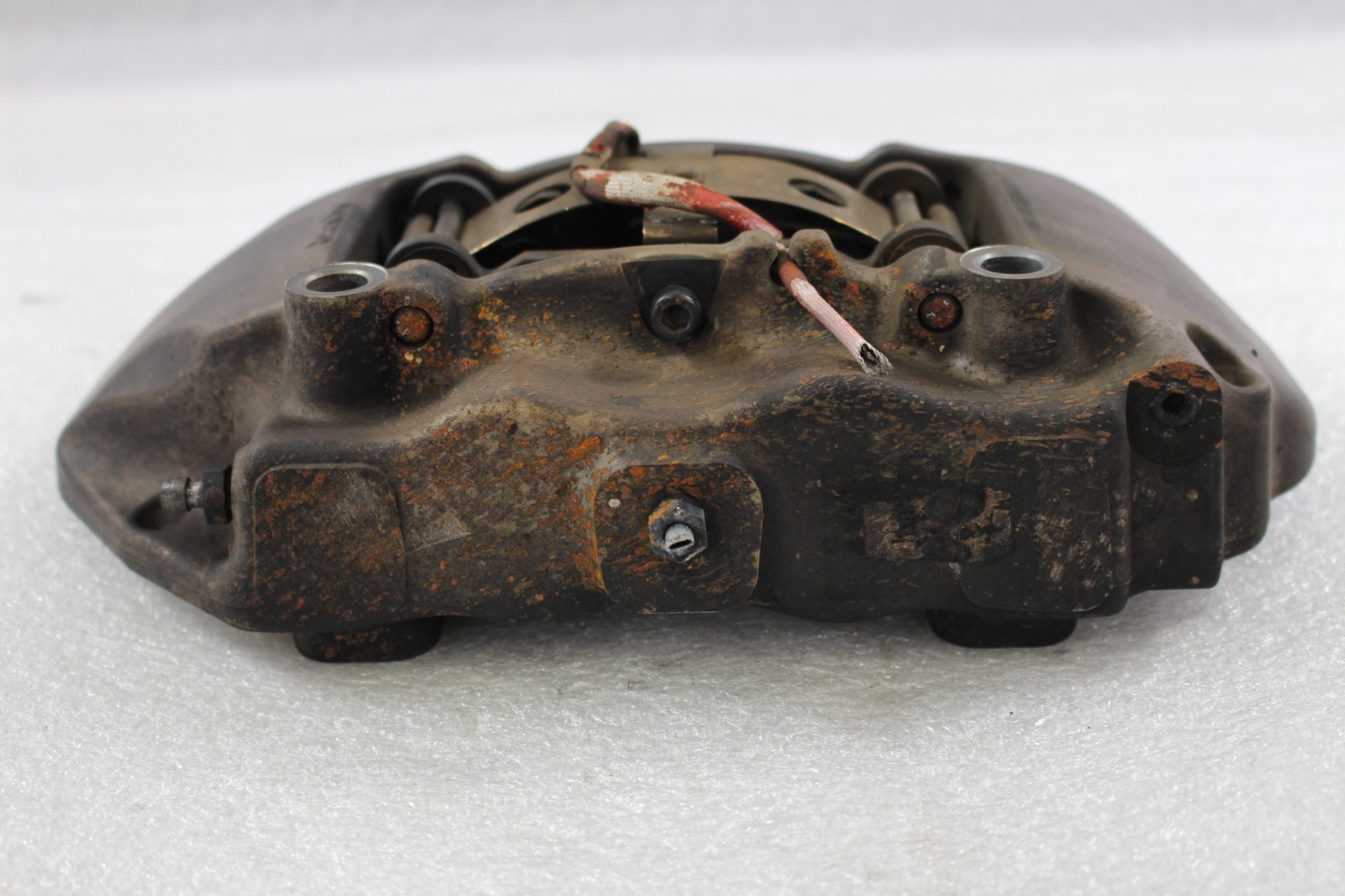 Ferrari F12 berlinetta Rear Left Brake caliper P/N 278854