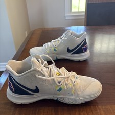 Nike Kyrie 5 Have A Nike Day Size 11 Mens