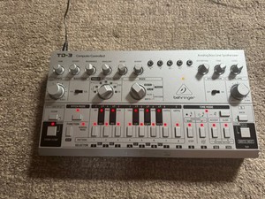 Behringer Td3 | eBay
