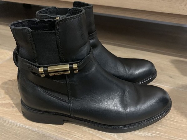 Men Tommy Hilfiger Boots Black Leather 37