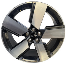 Hyundai Machined Charcoal Santa Fe OEM Wheel 20” 2024 Factory Original 71093