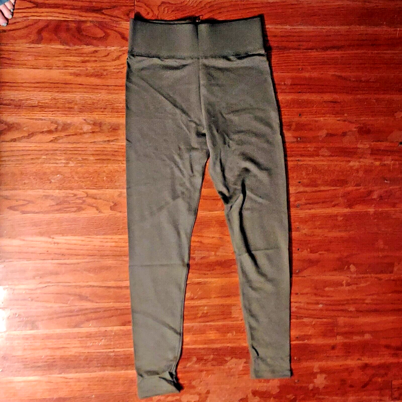 Regna X Olive Green High Waist Leggings for Women Size Medium