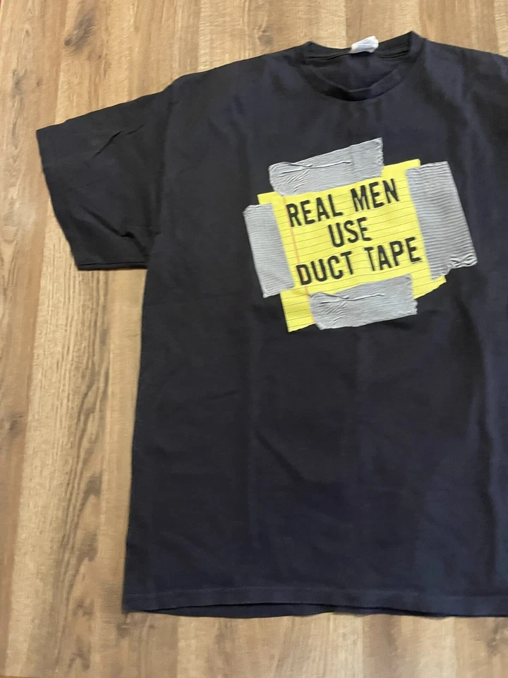 Рубашка Delta, мужская размер XL, черная желтая, «Настоящие мужчины используют клейкую ленту» - Изображение 3 из 4