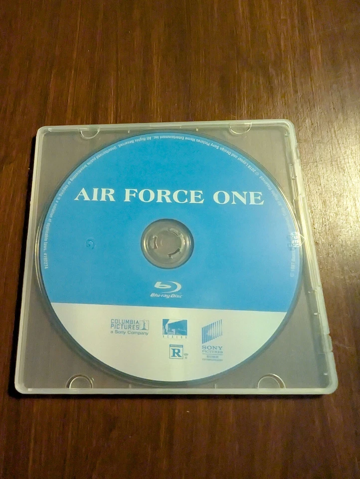 Air Force One (Blu-ray) [Harrison Ford]- Like New- Disc only! with blank cd case - Image 3 of 4