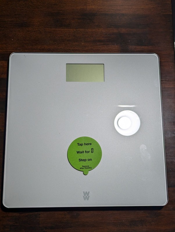 Durable Weight Watchers by Conair Digital Painted Glass Scale New Model WW509SY