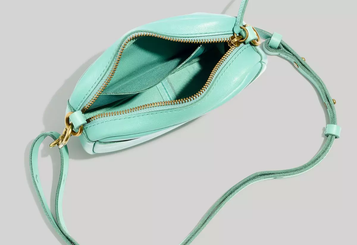 Green Leather Crossbody Handbag With Zipper. Soft Teal Leather 