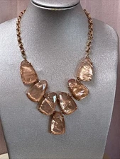 Kendra Scott Iridescent Harlow Gold & Peach-pink Statement Necklace