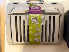 Vibrant Life Hard-Sided Plastic Portable Cat Travel Crate Carrier, Gray