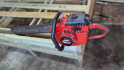#ad Homelite Super 1050 Automatic Chainsaw Used 24 Inch Chain And Blade $760.00