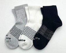 3 Pairs BOMBAS Men's athletic Cushion Quarter Socks Size Med 3 Colors Mix