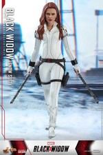 Hot Toys Black Widow  Snow Suit  1 6 Scale Marvel Collectible Figure MMS601