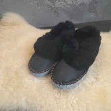 Mens Leather Wool Winter Cabin Shoes Lambskin Slippers Black Slippers