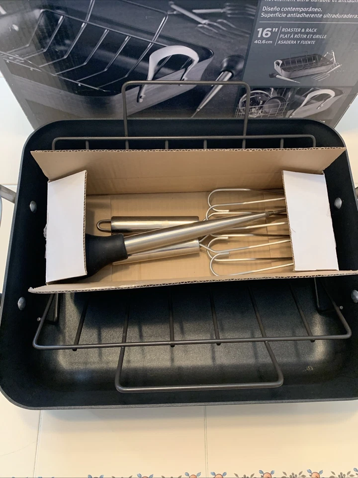 Calphalon Contemporary Nonstick 16” Roaster & Rack, Preowned - With Original Box - Image 3 of 3