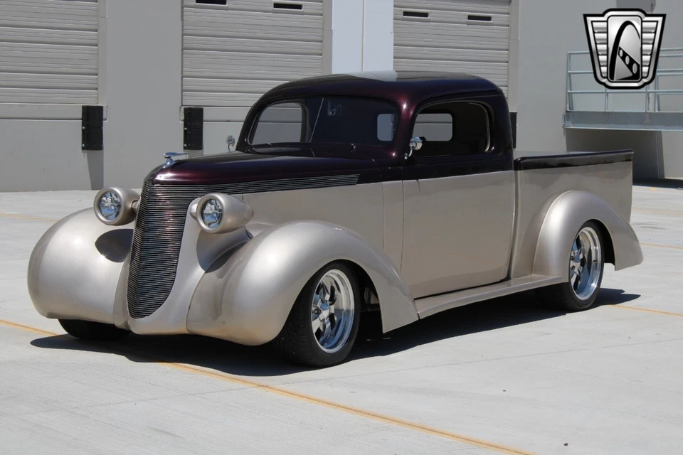 1937 Studebaker J5 Coupe Express Custom Resto - Image 3 of 4