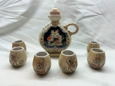 RARE Anheuser Busch Wine Carafe set with 6 cups