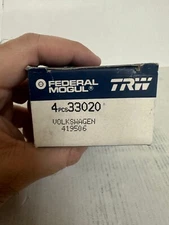 Exhaust Valves TRW 33020 / 33008 TRW Fits VW Beetle transporter oem 311109612A