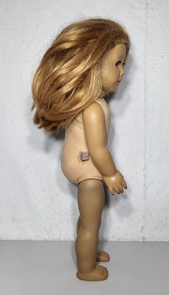 Chica americana del año 2008 Mia St. Clair 18"  Foto 3 de 4