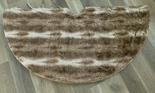 Pottery Barn Faux Fur Caramel Ombre Christmas tree skirt NEW NWT