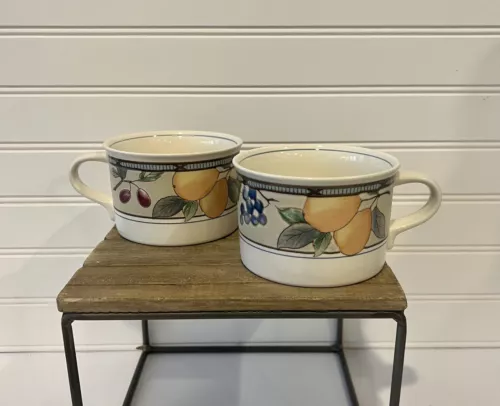 2 Mikasa Intaglio Garden Harvest Fruit 8oz Coffee Tea Cups CAC29 Set of Two