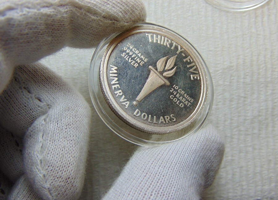 1973-LM REPUBLIC OF MINERVA SILVER & GOLD 35 DOLLARS COIN ~ LOW