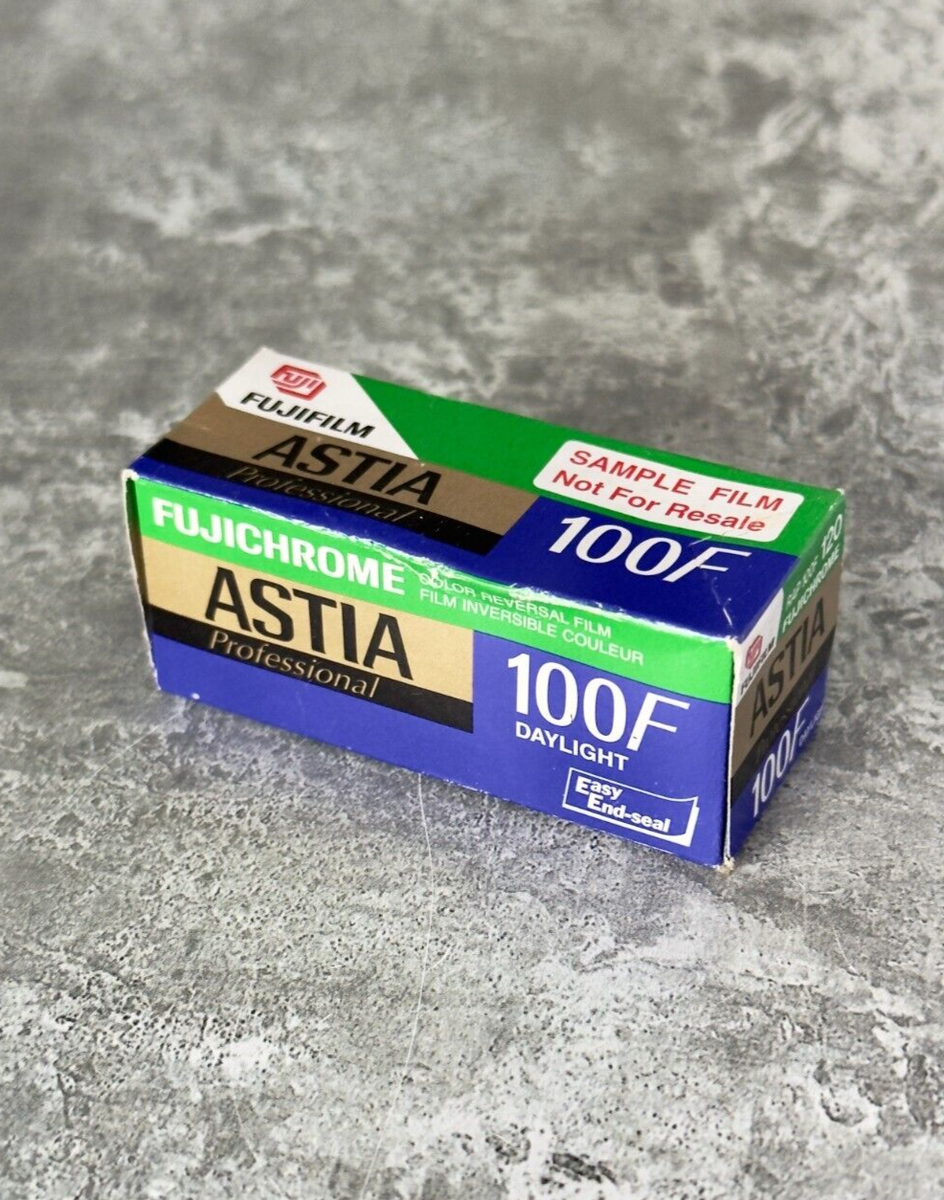 Fujifilm Fujichrome Astia 100F Daylight 120 RAP 100F Expiry 2005-1
