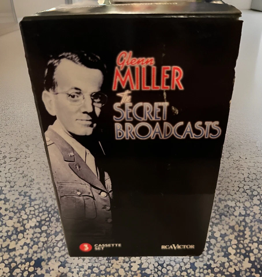 Glenn Miller : The Secret Broadcasts: Air Forces Command Band 3 cassettes set - Image 4 of 4