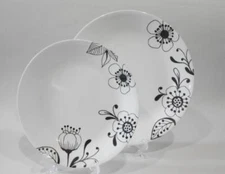 ❤️ NEW Corelle INKED POPPY *Choose: DINNER or LUNCH PLATE Black Bohemian Floral
