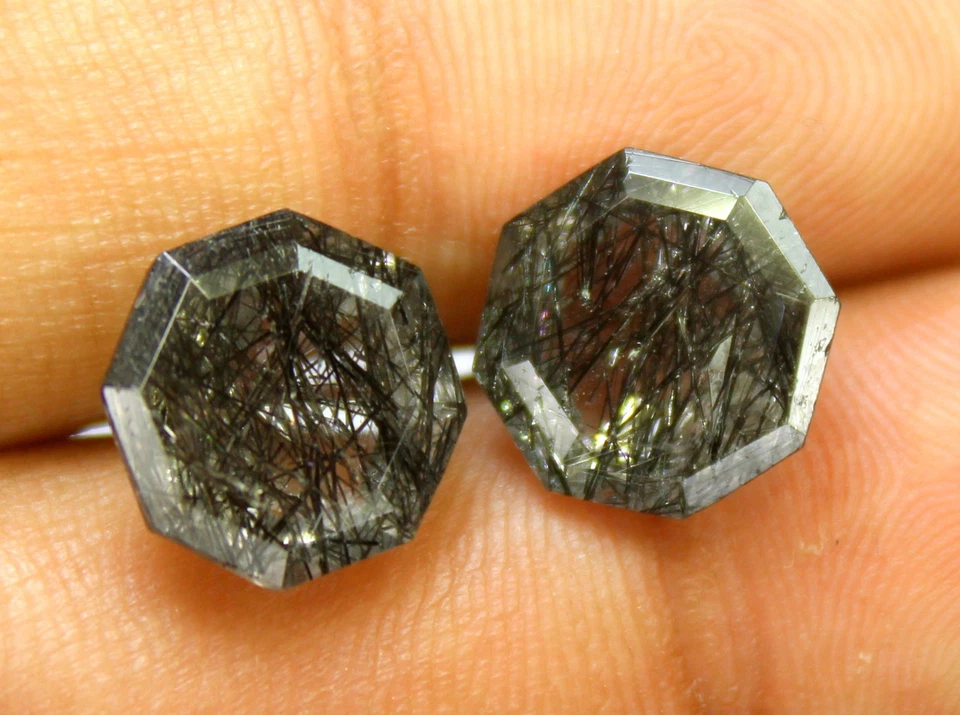 Natural Faceted Black Rutile Quartz Pair In Square Shape 6.75 Carats 10x10x5 mm - Image 4 of 4