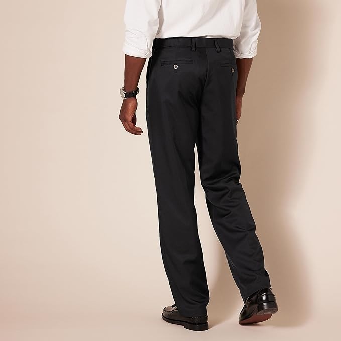 Amazon Essentials Men's Classic-Fit Expandable Pant, Black, 42W x 30L image 2