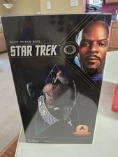 Star Trek Deep Space Nine Worf Figure QMx Master Series Latinum Edition