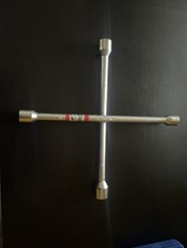 Cross Car Wheel Nut Wrench 4 Way Brace Van 17-19-21-22Mm TUV Heyner 420000