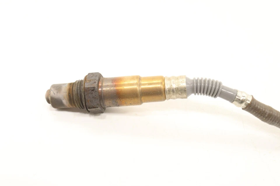 Mercedes C43 AMG W205 2017-2025 SISTEMA DE EMISIONES LAMBDA O2 SENSOR DE OXÍGENO OEM Foto 3 de 4