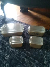 Pyrex Homestead Refrigerator Set