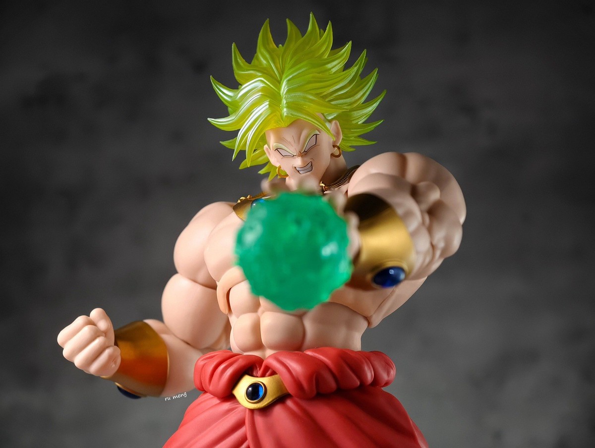 SH Figuarts Dragon Ball Z DKO Broly Legendary Super Saiyan Custom