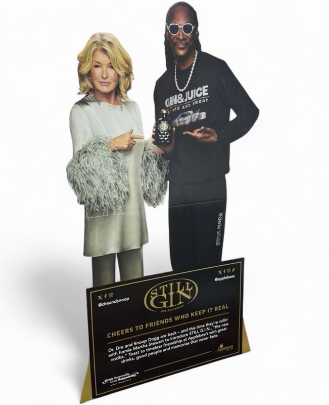 RARE Applebees Collectible Snoop Dogg Martha Stewart Cardboard Standee Standup