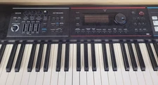 Roland JUNO-DS 88-Key Synthesizer Keyboard