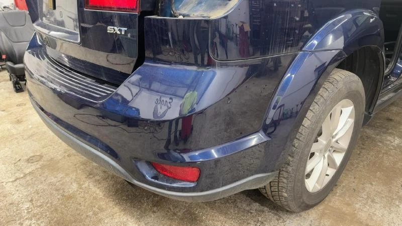 (LOCAL PICKUP ONLY) 11-20 DODGE JOURNEY Rear Bumper Assembly Foto 2 de 3