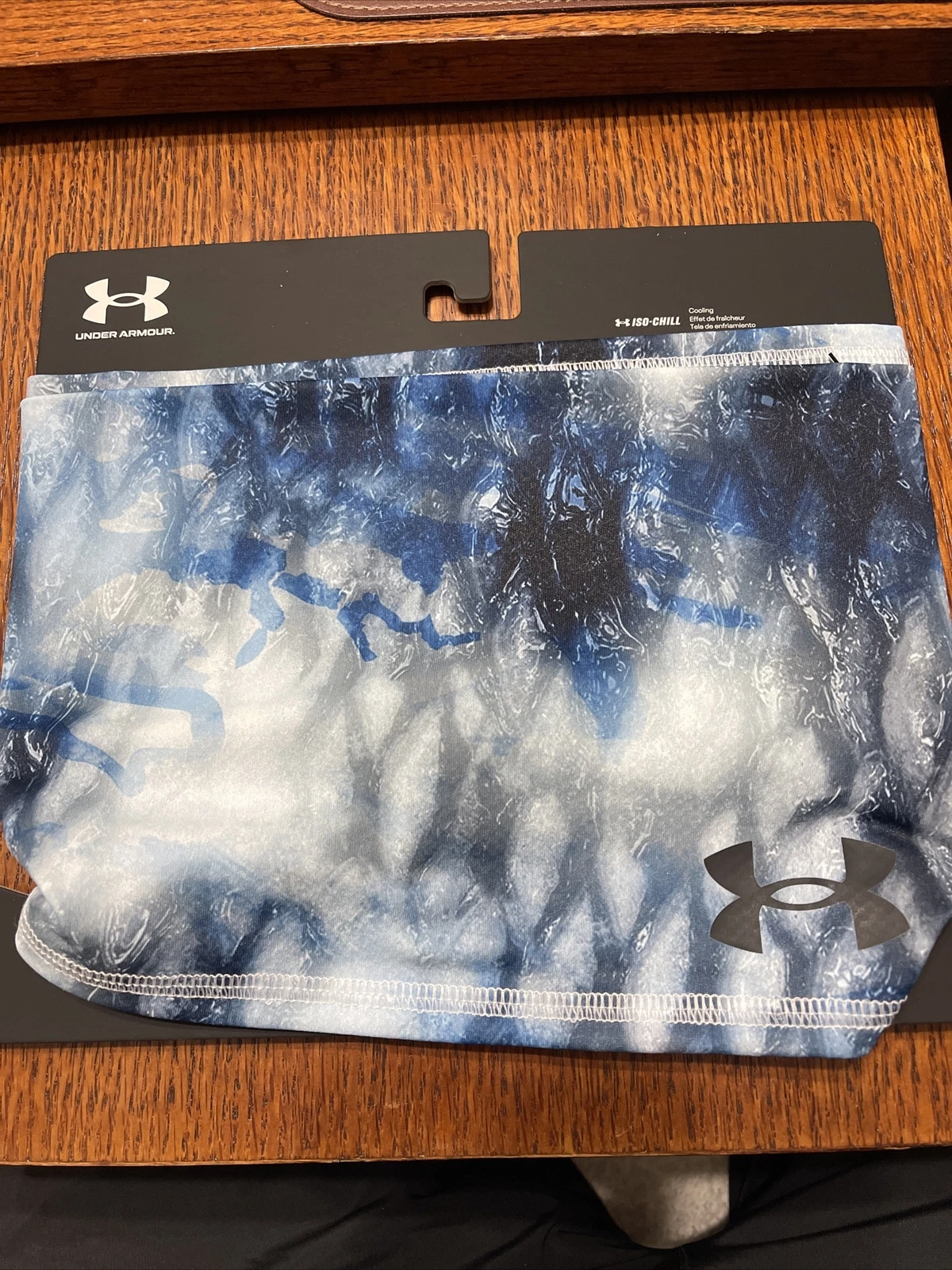 Under Armour IsoChill Shorebreak Gaiter (White/Blue/Black) #1365105-100-OSFA
Opens in a new window o
