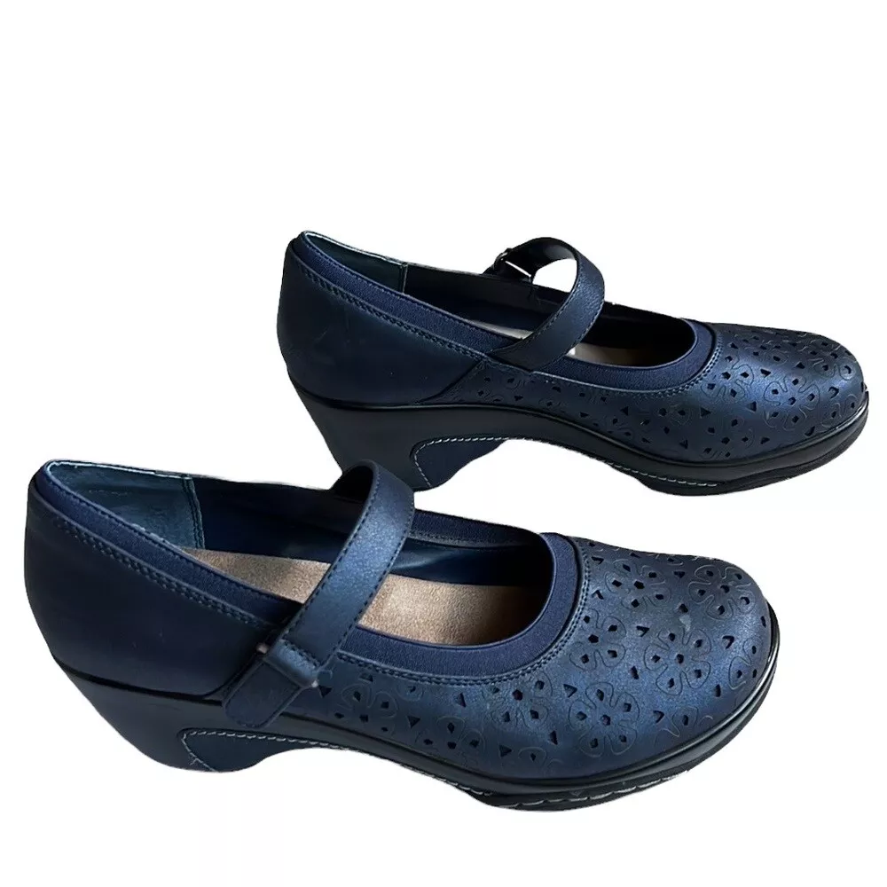 Women's rialto best sale shoes