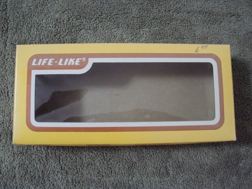 Tren vintage a escala HO LIFE-LIKE. Caboose # 8532 rojo. SOLO EN CAJA.  Como nuevo  | Zustand: Used