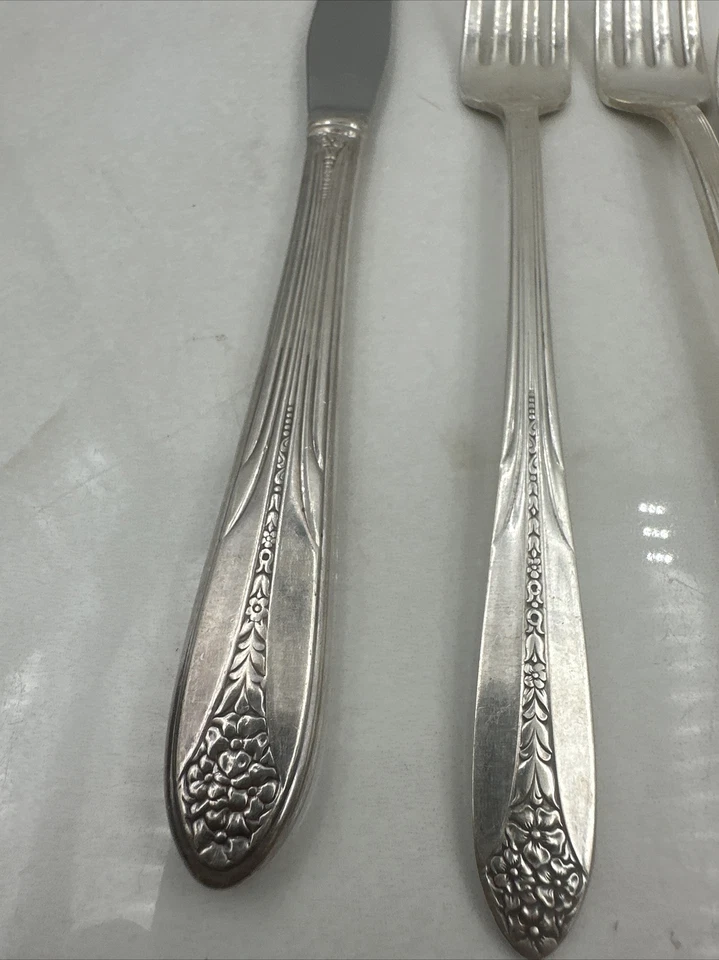 Винтажные вилки ложки посеребренные национальные столовые приборы принцесса королевский узор - Изображение 2 из 4