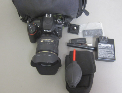 Nikon D750・AF-S 24-120mm f/4G ED VR Amazon.com : Nikon D750 Digital SLR Camera Body & AF-S 24-120mm f