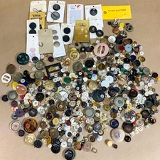 2 Lb Lot of Vintage Buttons Mixed Types, Sizes, Materials, and Varieties