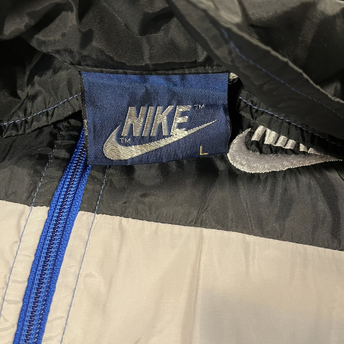 blue tag nike