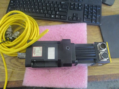 Parker: N0701DR-NHSN Brushelss Servo Motor with Cables and Planetary Gearhead