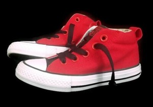 red high top converse junior