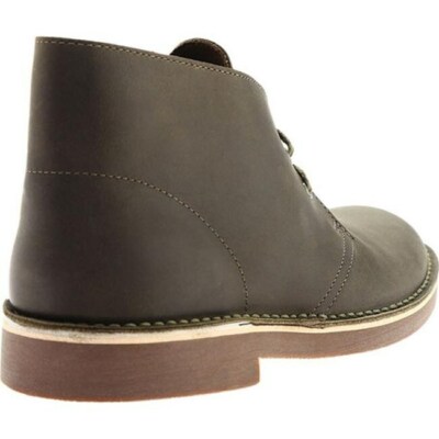 Clarks Bushacre 2 Mens Chukka Boots Olive Oily Leather  display picture 1